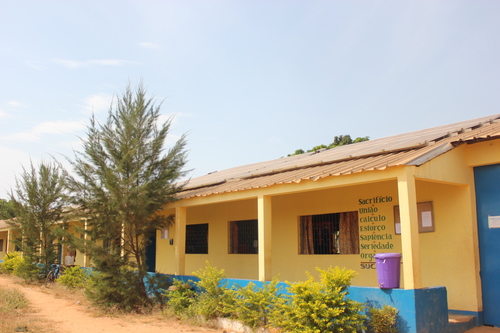 WAVS Canchungo school campus