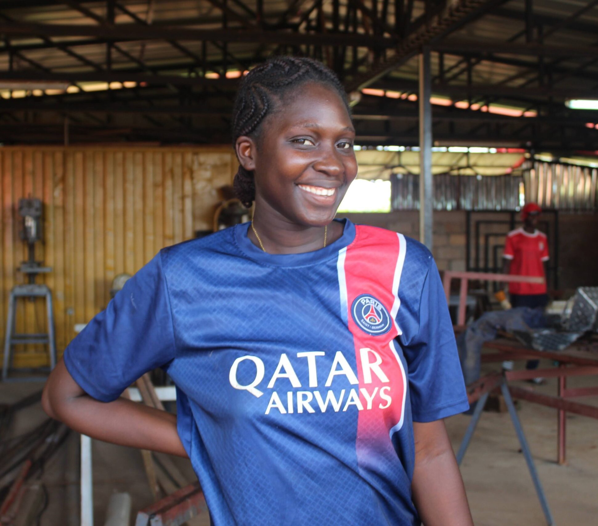 Female welder Espéria “Ma” Jecira Muscuta Fati